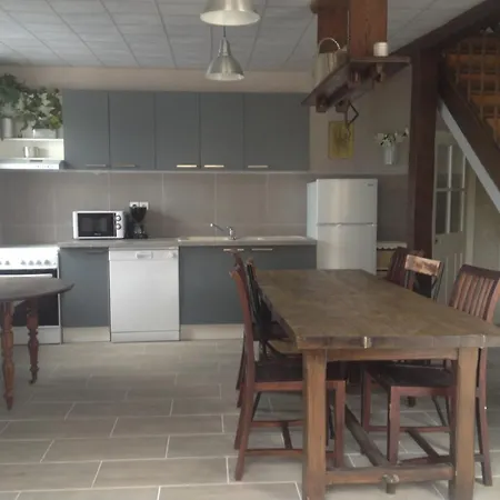 Auvraysien 10p * La Foret-Auvray